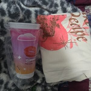 Women's Short Sleeve Graphic Tee - Cream and Pink